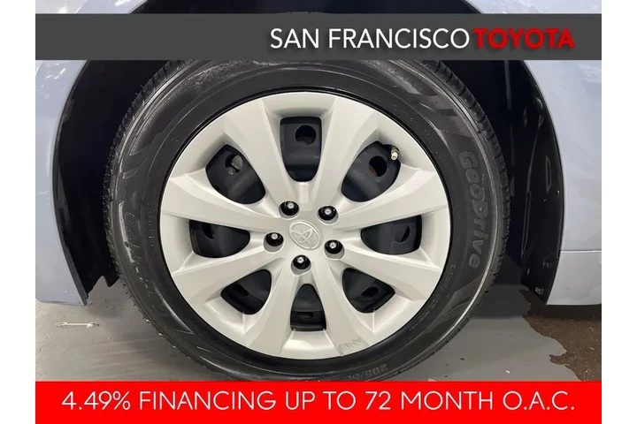 $19288 : Gold Certified2023 Corolla LE image 9