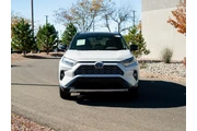 $27845 : 2019 RAV4 Hybrid XSE thumbnail
