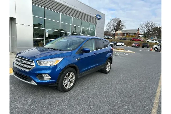 $11995 : Ford Escape 2019 AWD SE 4dr image 2