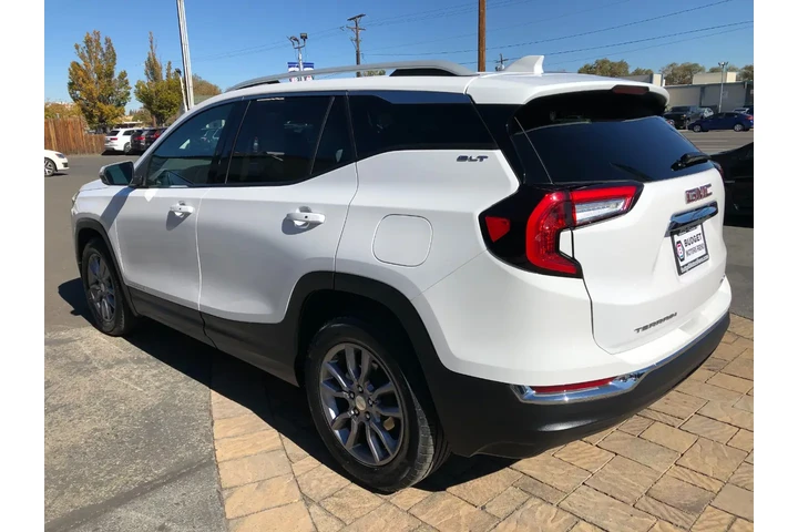 $23990 : 2024 GMC Terrain SLT AWD image 5