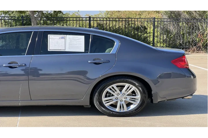 $7299 : INFINITI G25 Sedan 2011 Jour image 6