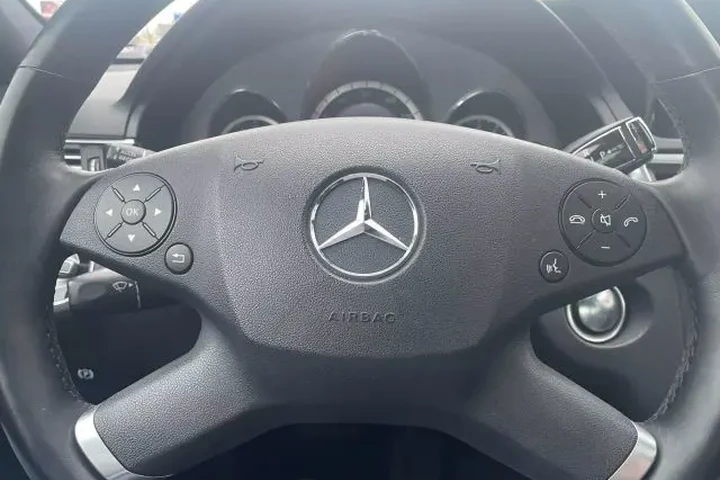 $12995 : 2011 MERCEDES-BENZ E-CLASS image 6