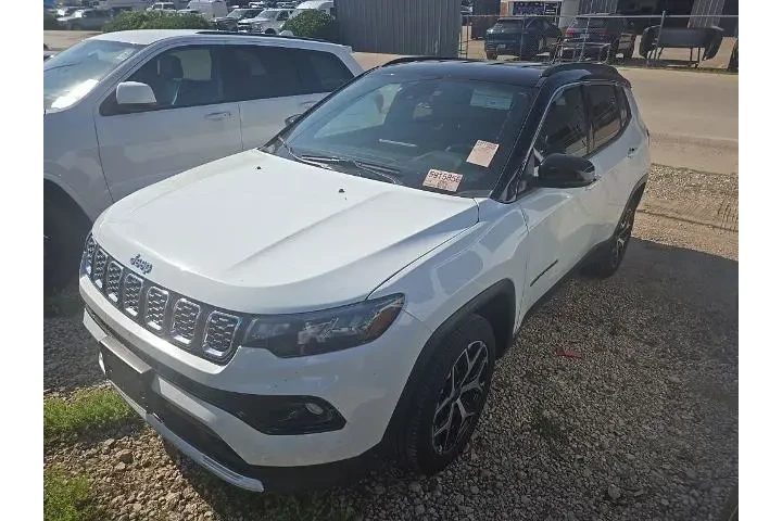 $22611 : Jeep Compass 2025 4x4 Limite image 3