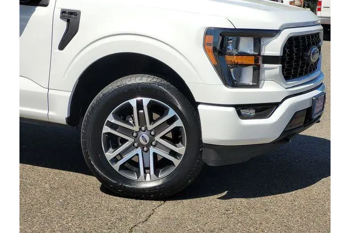 $37930 : Ford F-150 2023 4x4 XL 4dr S image 6