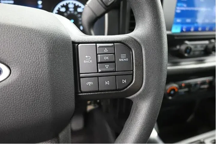 $38491 : Ford F-150 2023 4x2 Lariat 4 image 7