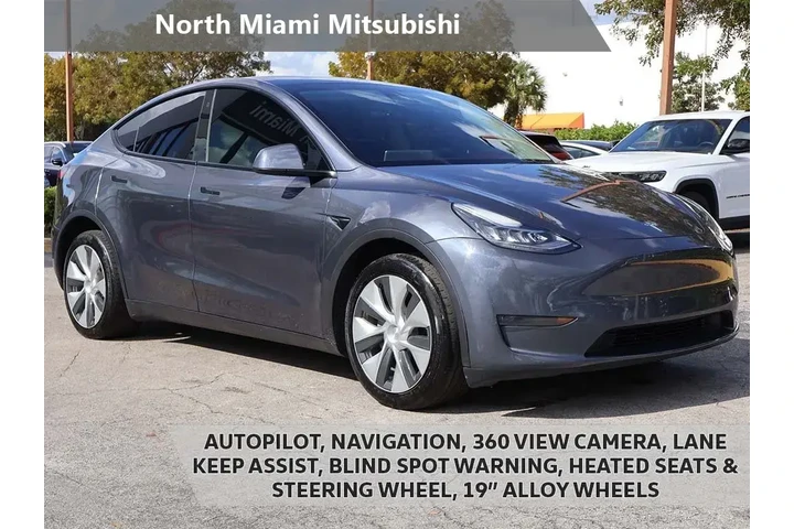 $28490 : Tesla Model Y 2023 AWD 4dr C image 1