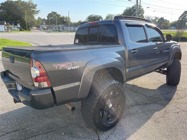 $22991 : PRE-OWNED 2011 TOYOTA TACOMA image 6