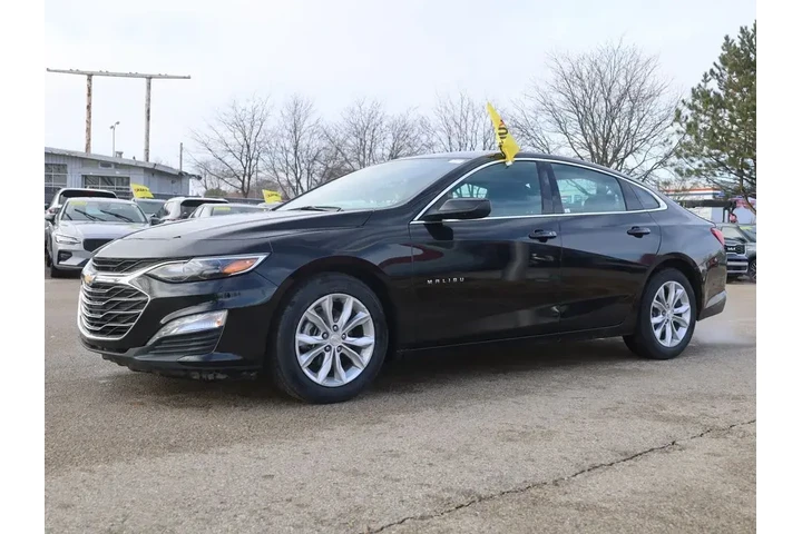 $17777 : Chevrolet Malibu 2024 LT 4dr image 5