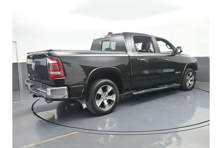 $33000 : Ram 1500 2020 4x2 Laramie 4d image 6