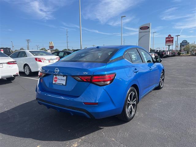 $17991 : PRE-OWNED 2021 NISSAN SENTRA image 7