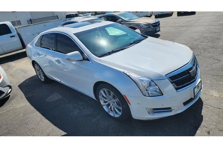 $12999 : 2016 XTS image 8