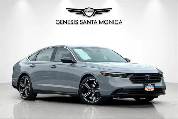 $30558 : Honda Accord Hybrid 2025 Spo image 2