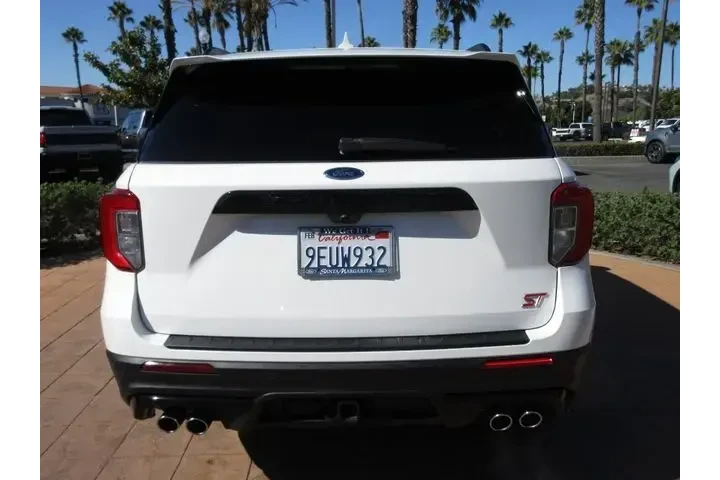 $39587 : Ford Explorer 2023 AWD ST 4d image 3