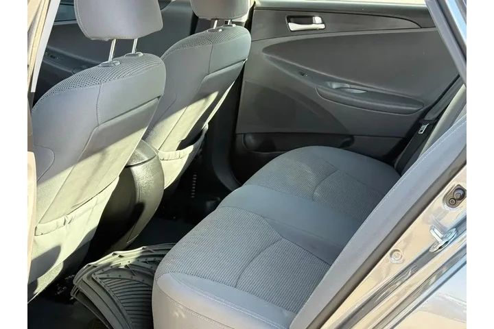 $7289 : Hyundai SONATA 2013 GLS 4dr image 7