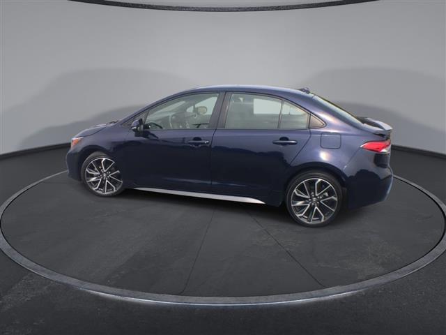 $22500 : PRE-OWNED 2022 TOYOTA COROLLA image 6