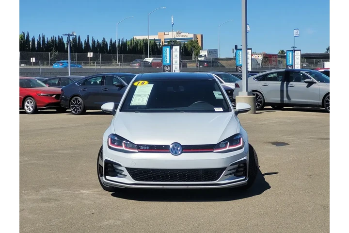 $13888 : Volkswagen Golf GTI 2018 S 4 image 2