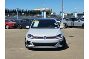 $13888 : Volkswagen Golf GTI 2018 S 4 thumbnail