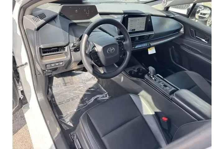 $26988 : Toyota Prius 2025 image 10