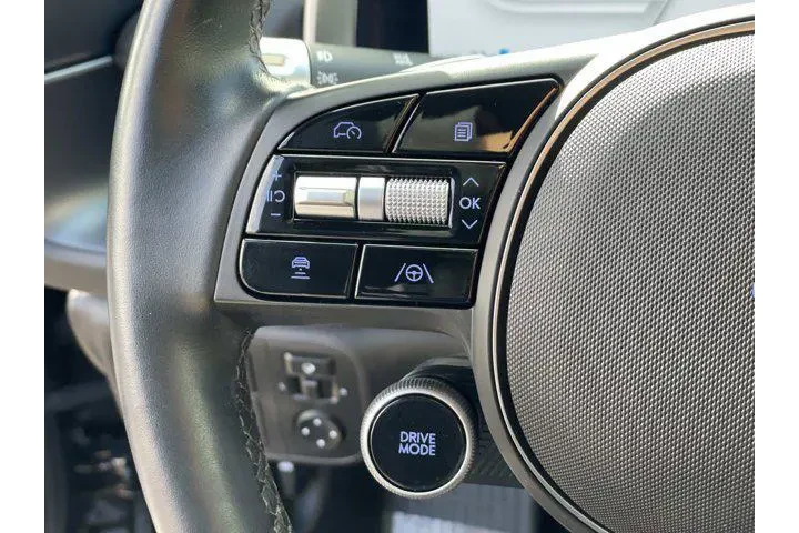 $28755 : Hyundai IONIQ 6 2024 Limited image 8