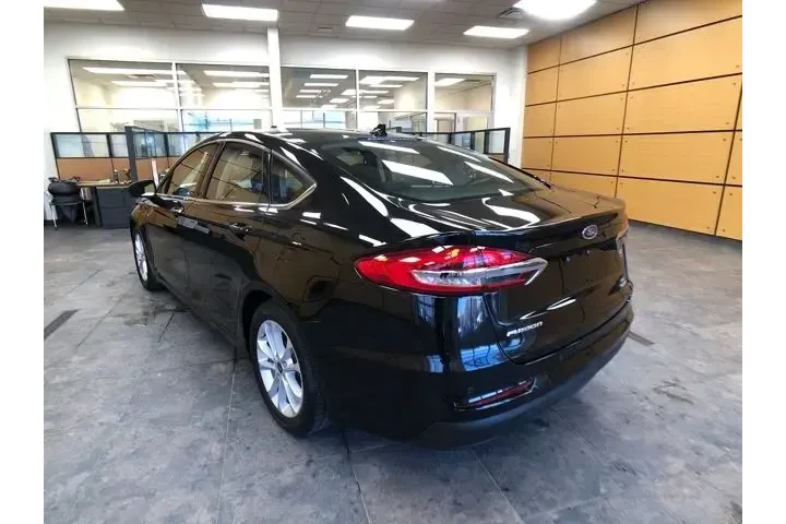 $16697 : Ford Fusion 2020 SE 4dr Seda image 5