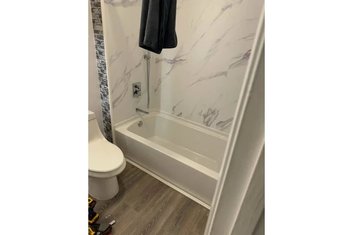 Bathroom Remodeling | Javier’s image 2