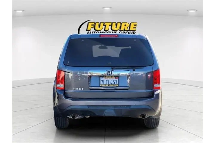 $12988 : Honda Pilot 2015 LX 4dr SUV image 6