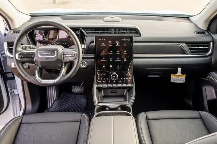 $38618 : GMC Terrain 2026 4x4 Denali image 9