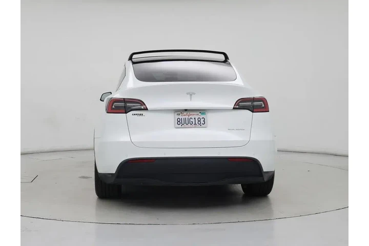 $31998 : Tesla Model Y 2021 AWD Long image 6