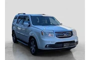 $14895 : Honda Pilot 2015 4x4 Touring thumbnail