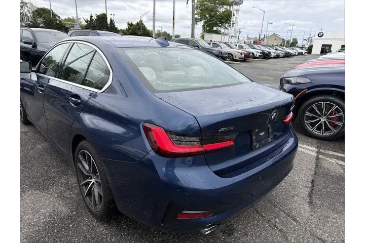 $31943 : BMW 3 Series 2022 AWD 330i x image 9
