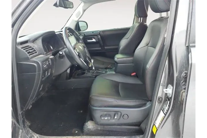 $29200 : Toyota 4Runner 2021 4x4 TRD image 9