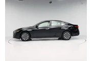 $21998 : Nissan Altima 2023 2.5 SV 4d thumbnail