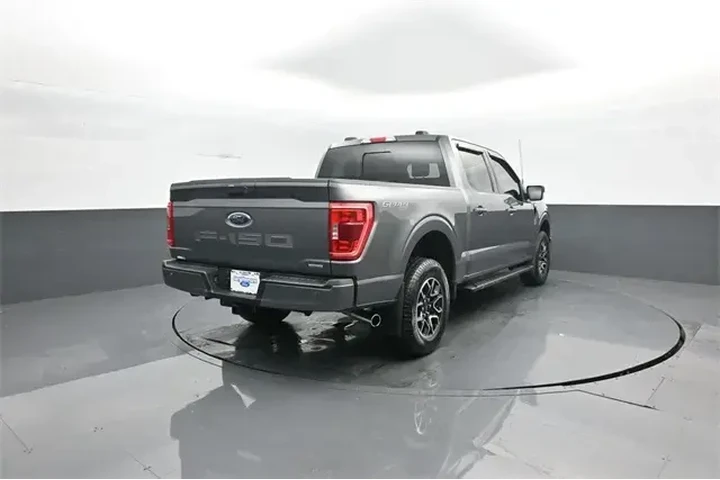 $39196 : Ford F-150 2022 4x4 XL 4dr S image 7