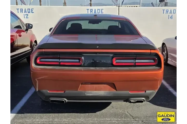 $20892 : Dodge Challenger 2021 SXT 2d image 2