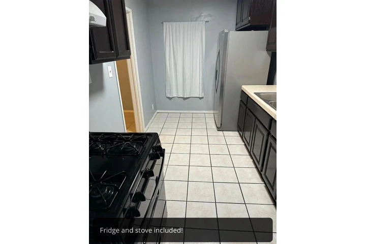 $2700 : READY TO MOVE IN image 5
