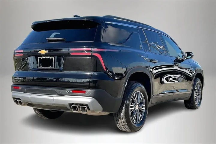 Chevrolet Traverse 2025 LT 4 image 5