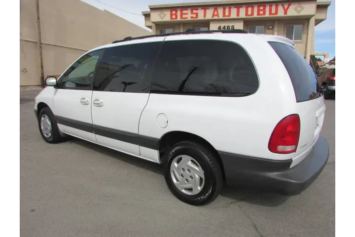 $4995 : 2000 Grand Caravan SE image 6