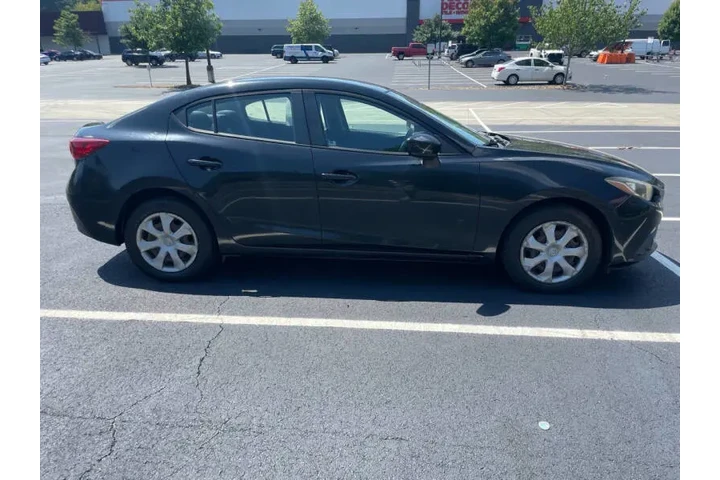 $11000 : 2015 MAZDA3 i SV image 3