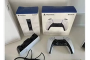 $800 : Sony PlayStation PS5 Console thumbnail
