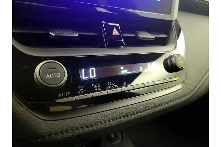 $39998 : Toyota GR Corolla 2025 AWD P image 8