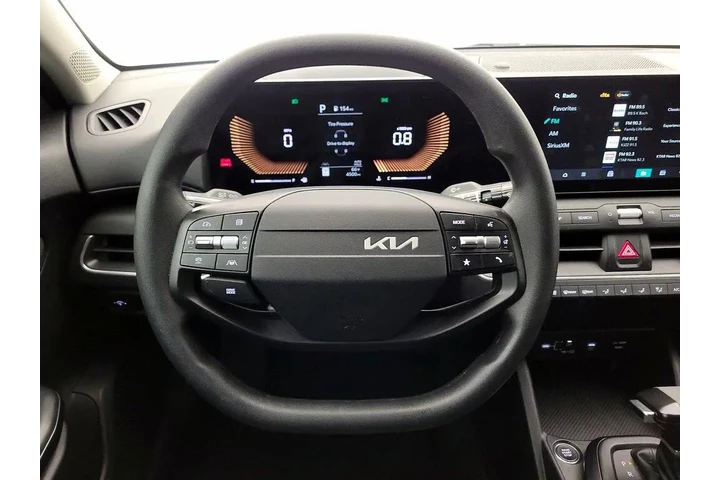 $24998 : Kia K4 2025 LXS 4dr Sedan image 10