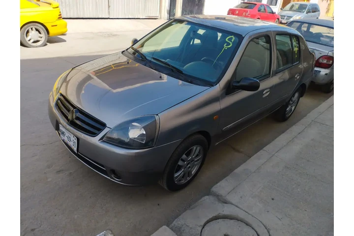 $47000 : Bonito platina 2004 image 3