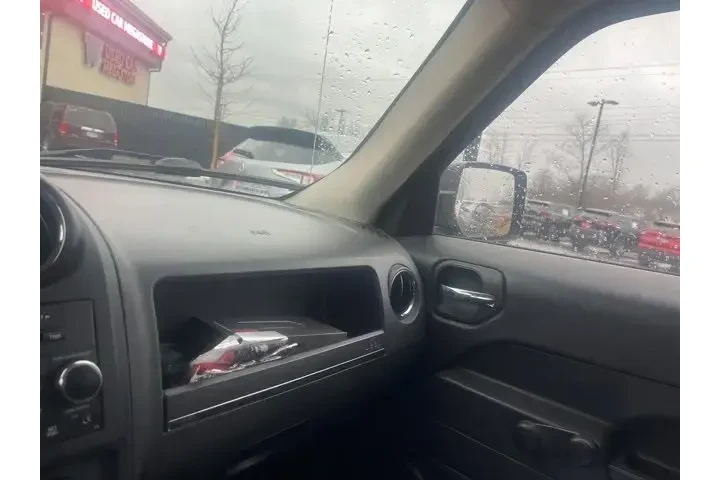 $9731 : Jeep Patriot 2016 Sport 4dr image 10