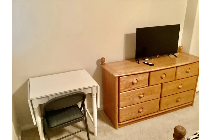 $1190 : 1 REC Amueblada En Casa+Pool++ image 1