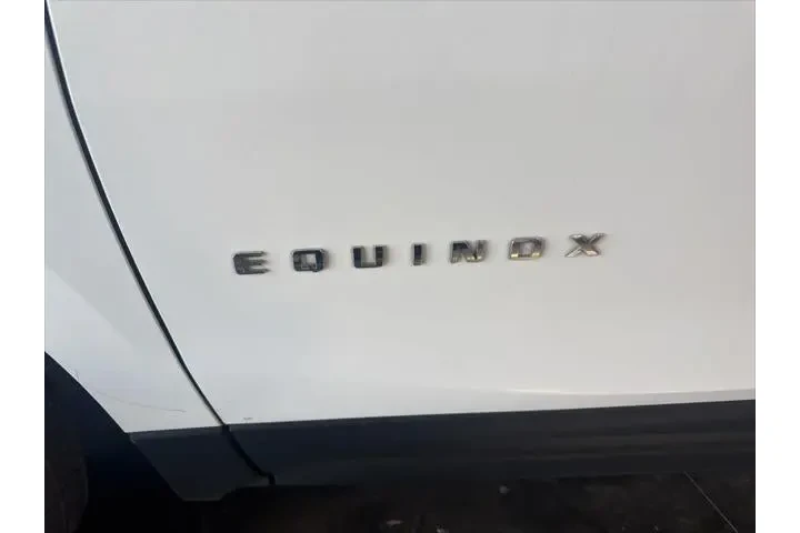 $12999 : Chevrolet Equinox 2020 LS 4d image 10