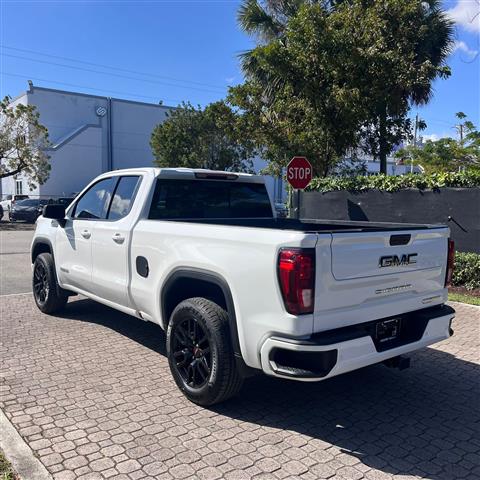 $28500 : GMC SIERRA 1500 image 6