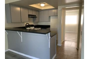 $1300 : Sunshine Apts 1420 Pumalo St thumbnail