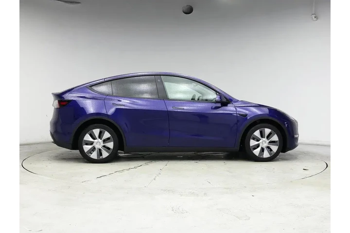$28998 : Tesla Model Y 2022 AWD Long image 7