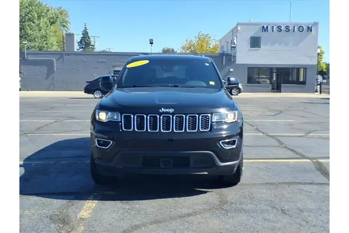 Jeep Grand Cherokee 2021 4x4 image 2