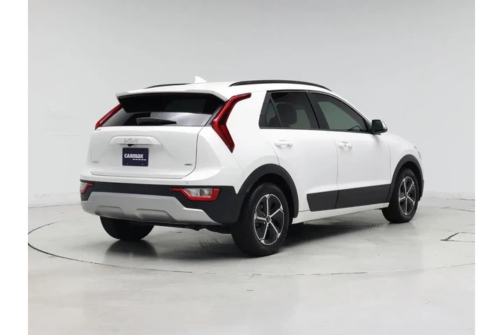 $22998 : Kia Niro 2024 EX 4dr Crossov image 8